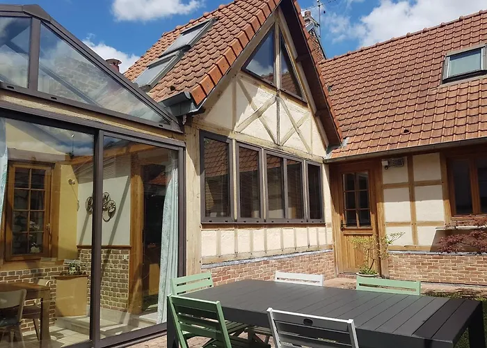Maison De Ville Spacieuse Et Calme En Plein Coeur D\'Amiens