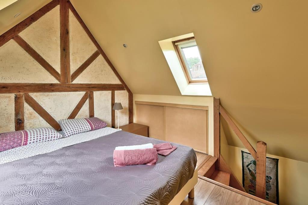 Holiday home Maison De Spacieuse Et Calme En Plein Coeur D'amiens Amiens