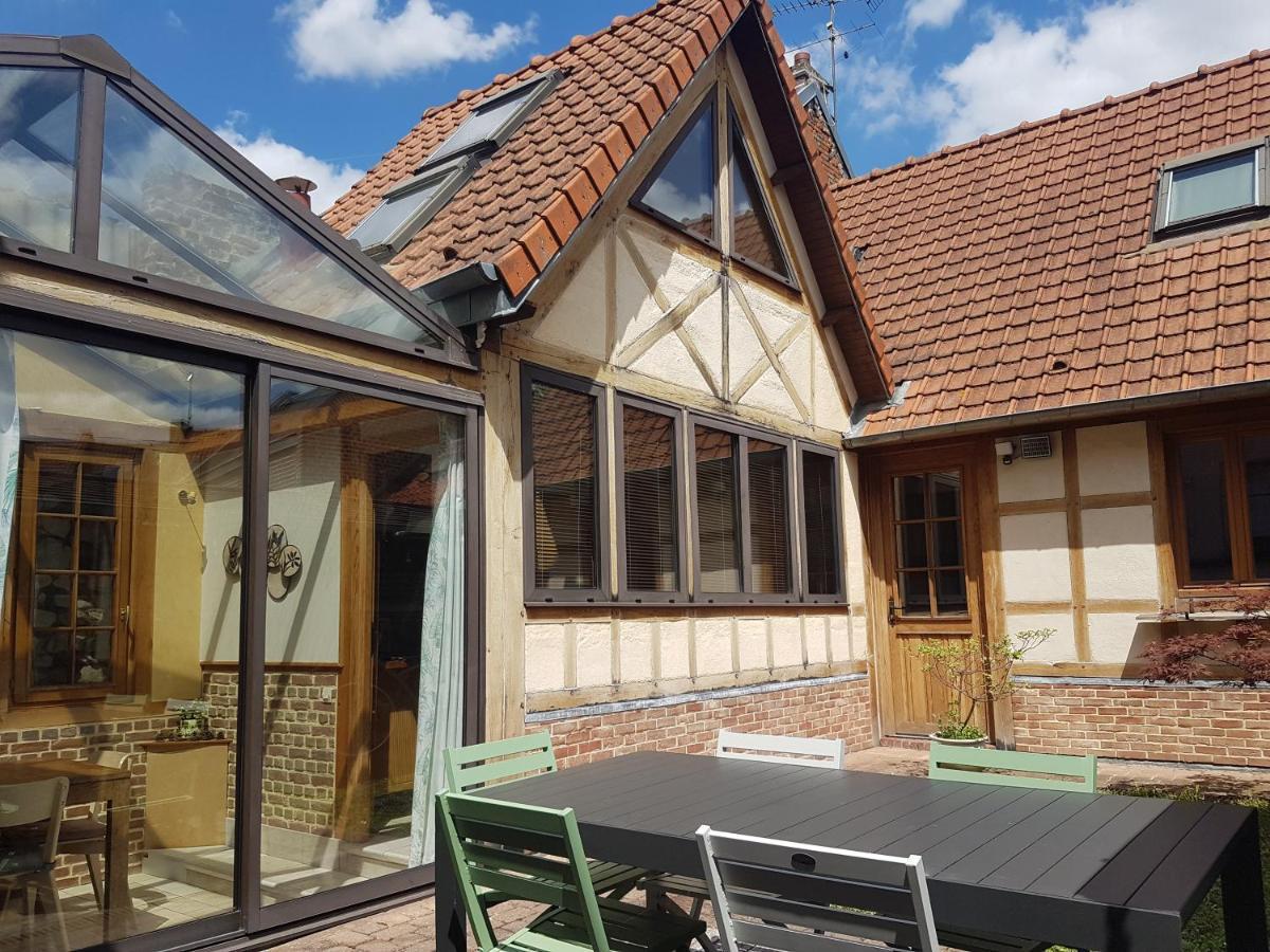 Maison De Spacieuse Et Calme En Plein Coeur D'amiens